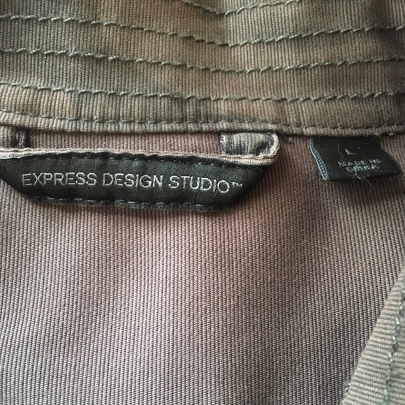 Used Express Camouflage Style Jacket - Picture 3 of 4